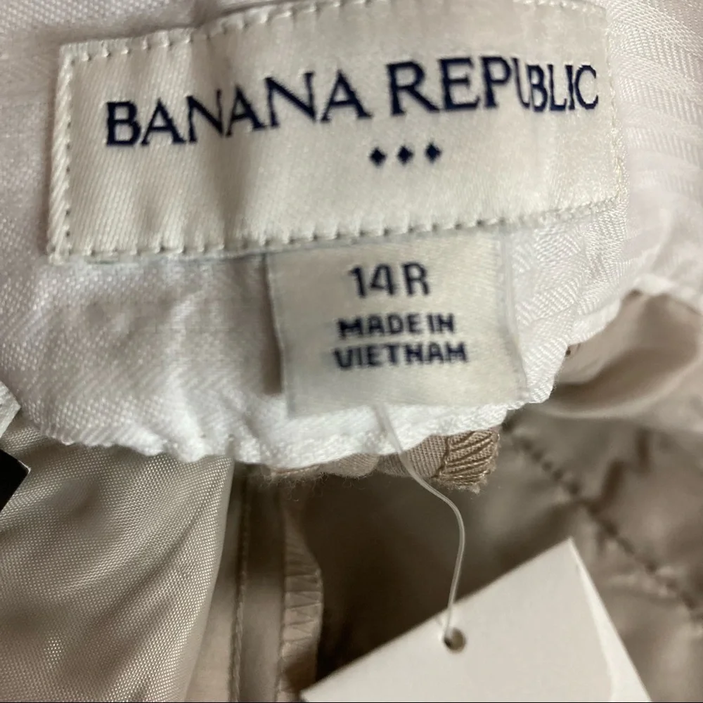 Banana Republic woman’s dress pants tan size 14r